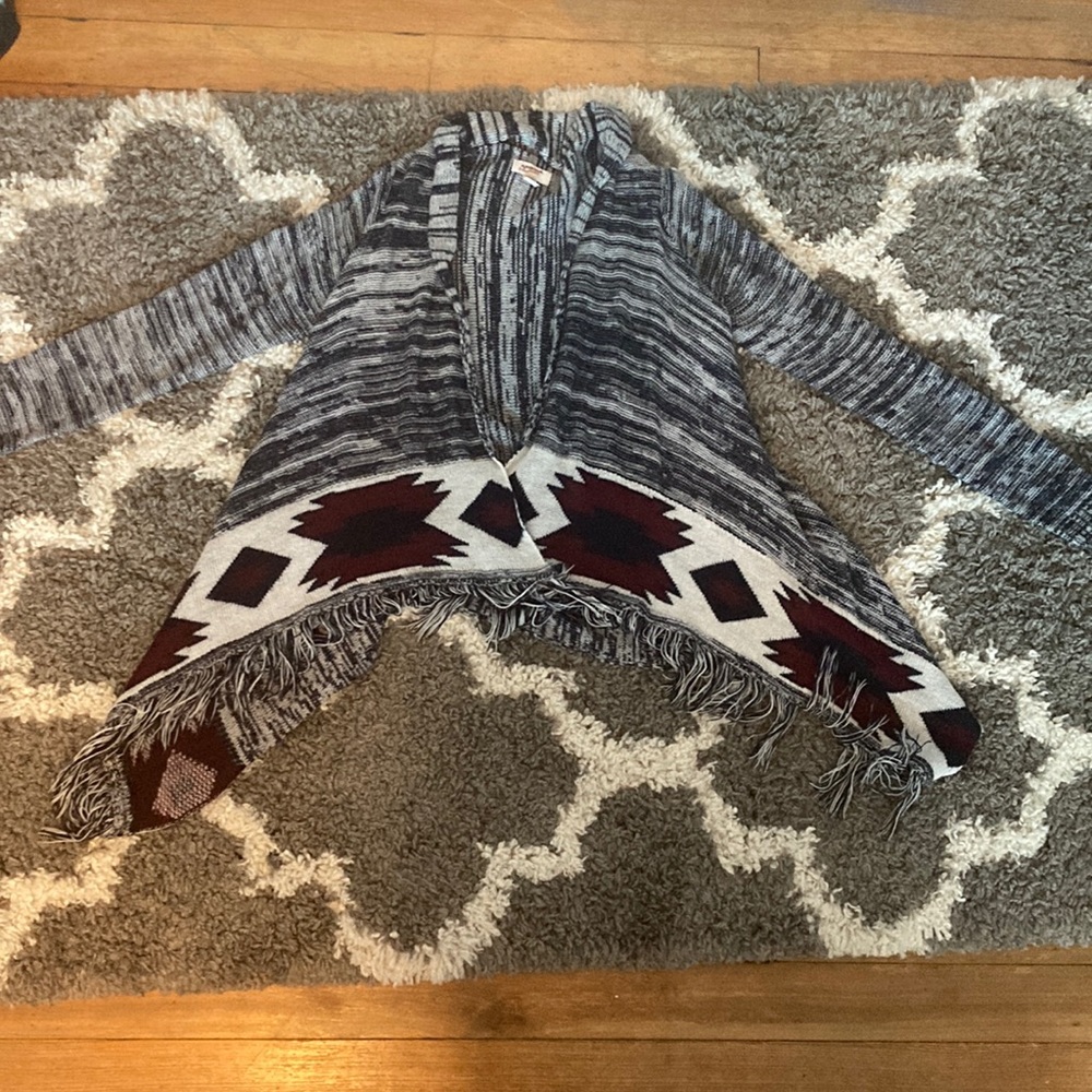 Super Cozy Fall Fringe Sweater. Native American Print.